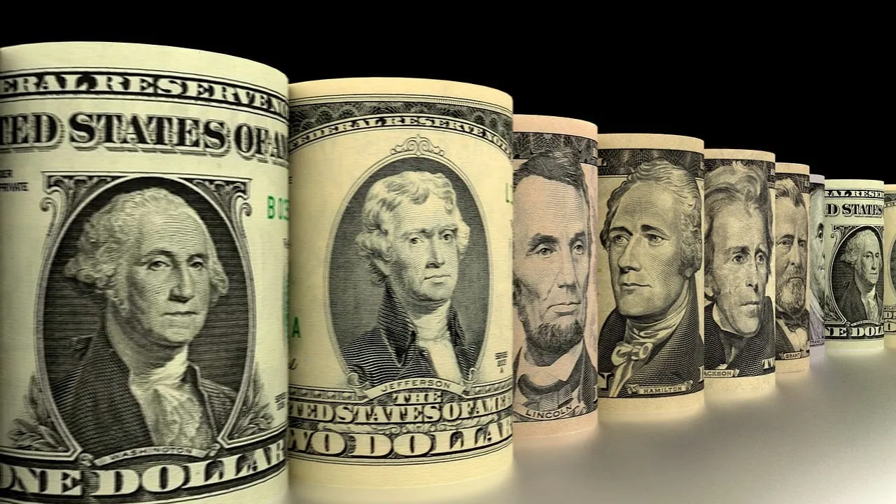 Three High-Income Cryptocurrency Investments to Purchase