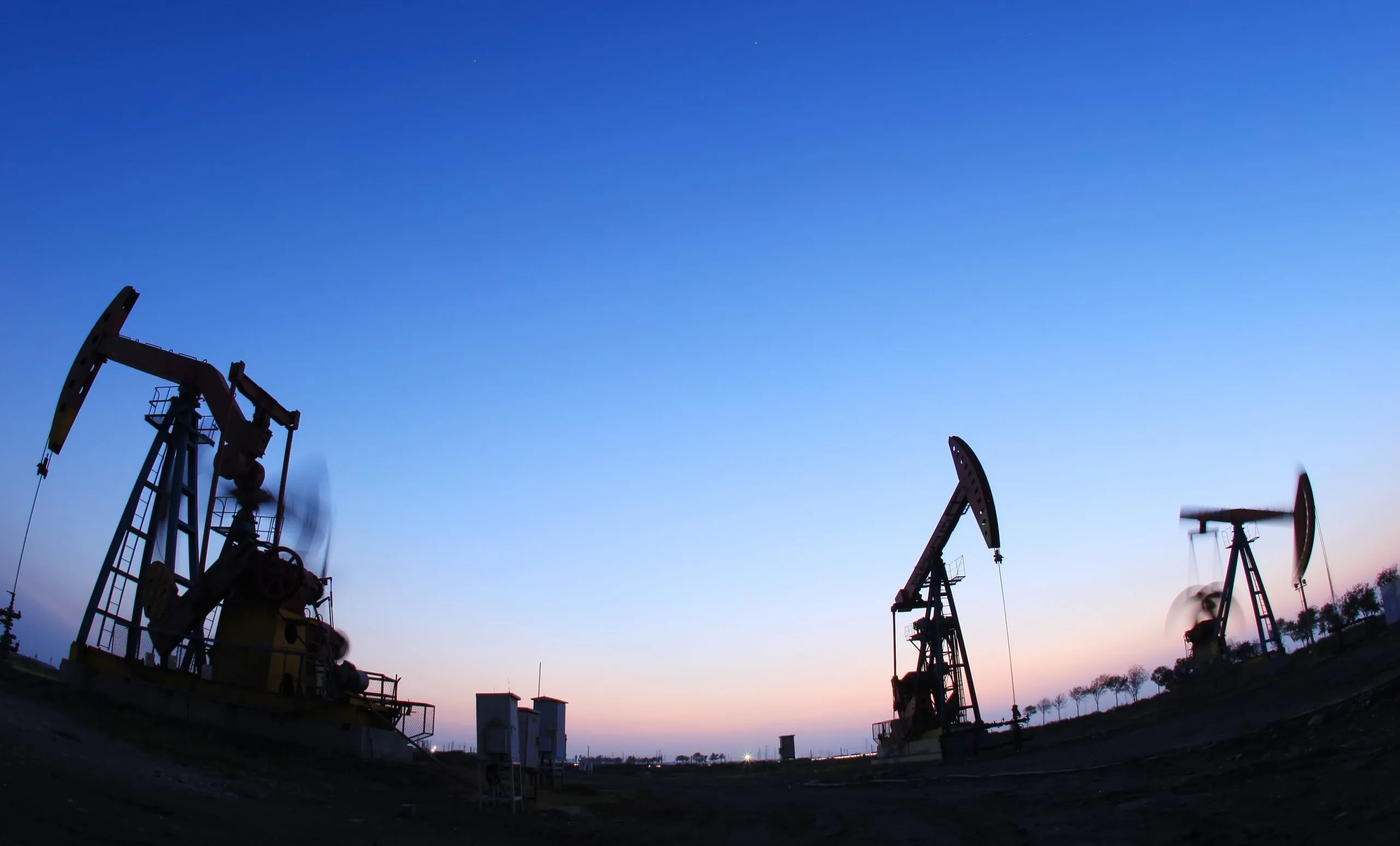 Three Oil Stocks to Buy for Portfolio Diversification